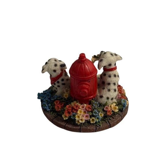 Dalmation Puppies Fire Hydrant Resin Figurine Please Don't Pick The Flowers - Picture 3 of 5
